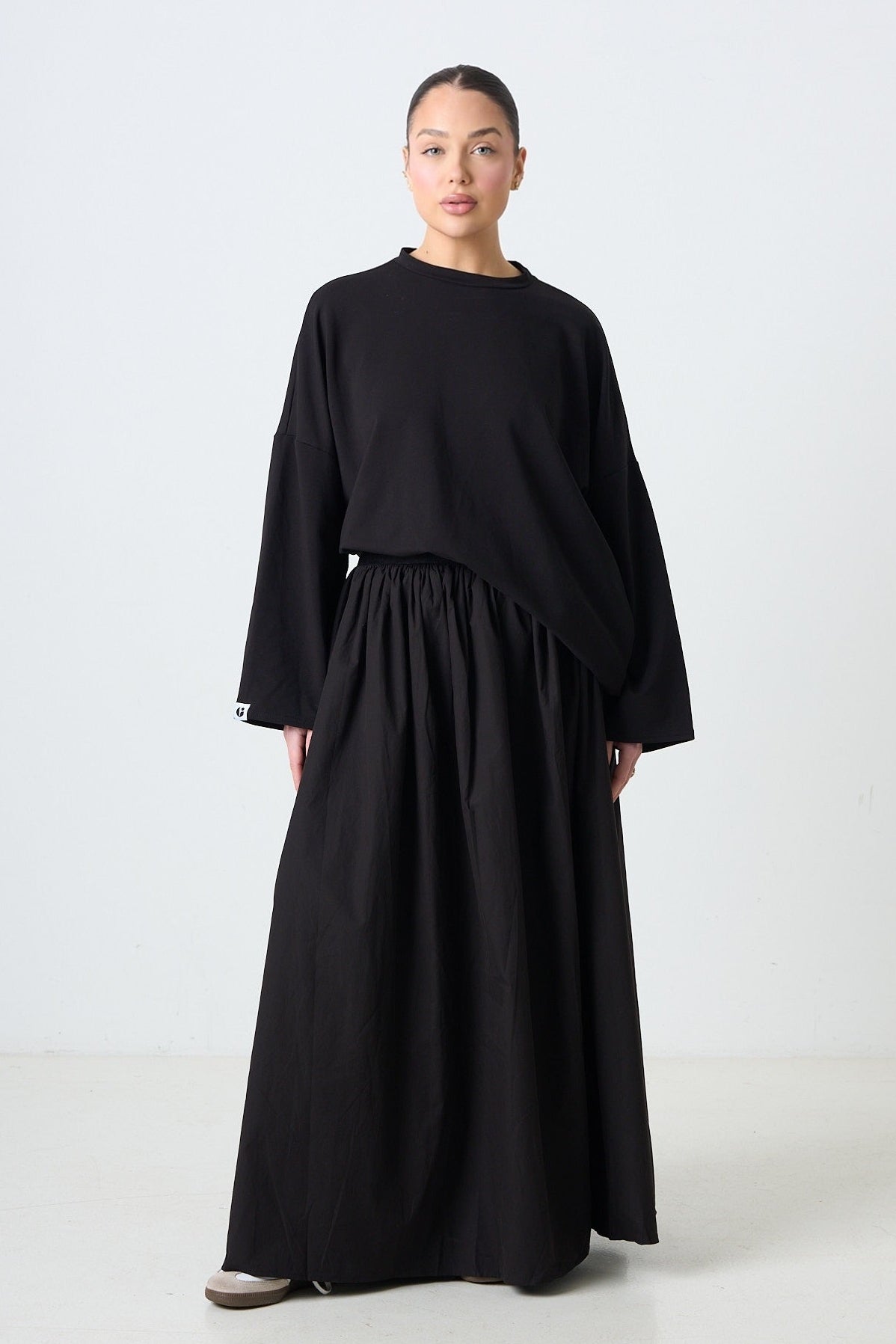 Basic Skirt - Black