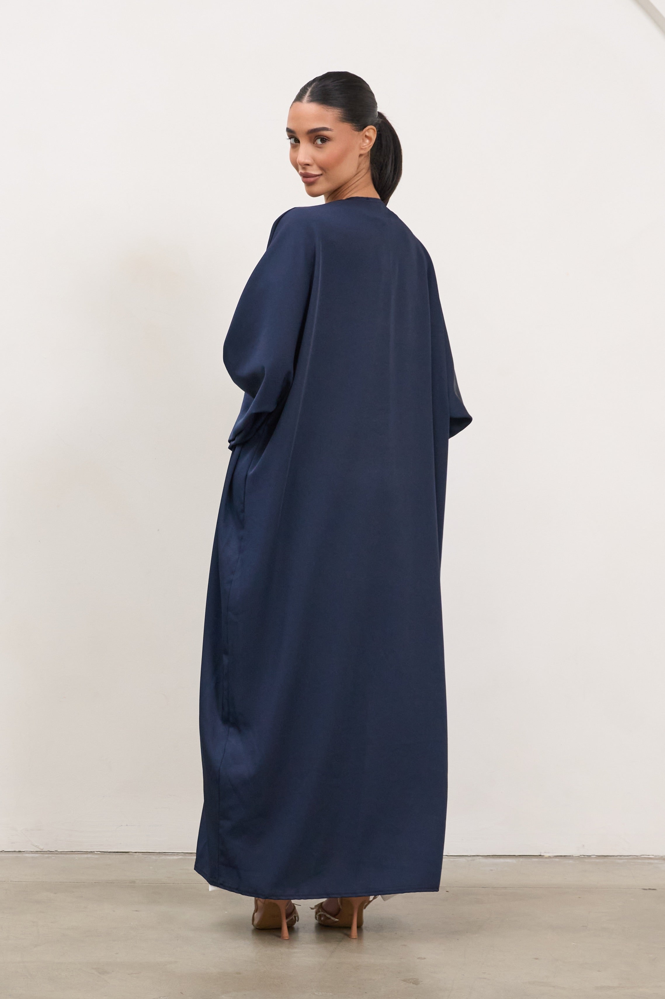 Basic Abaya - Navy