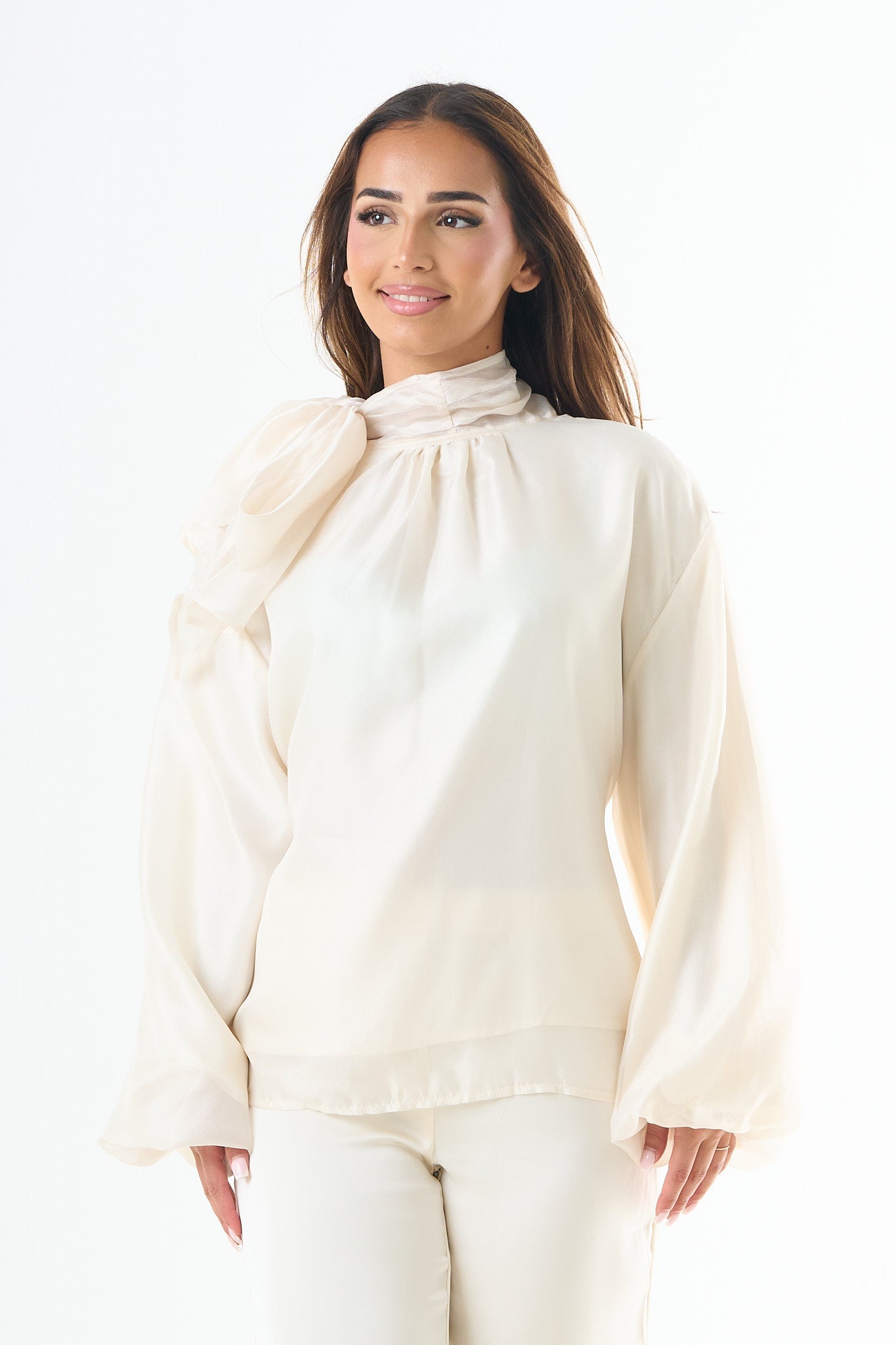 Glossy tie-back blouse - Cream