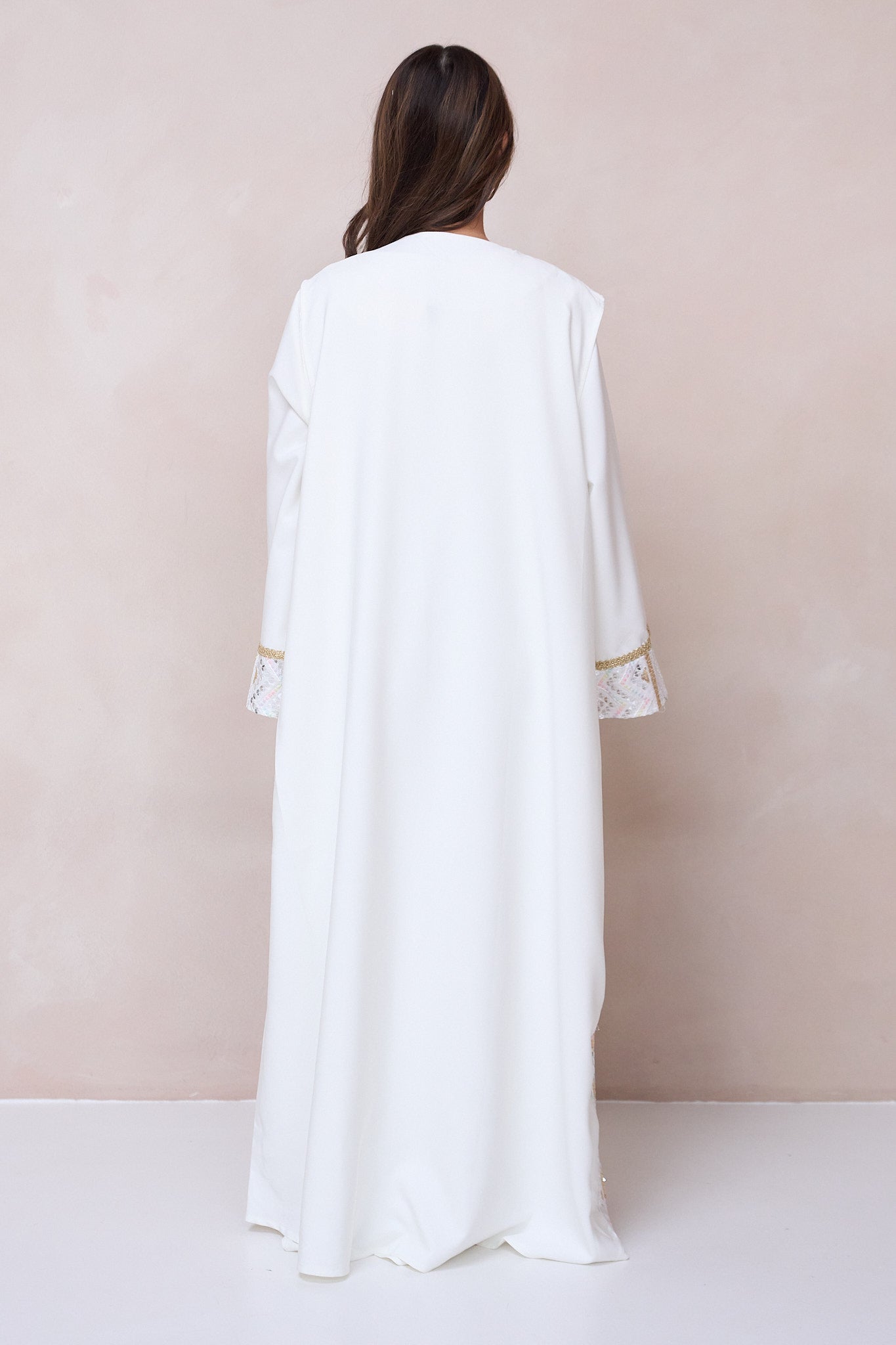 Luxury Embroidered Abaya Set - White