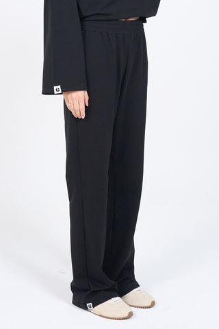 Relaxed Wide-Leg Pants