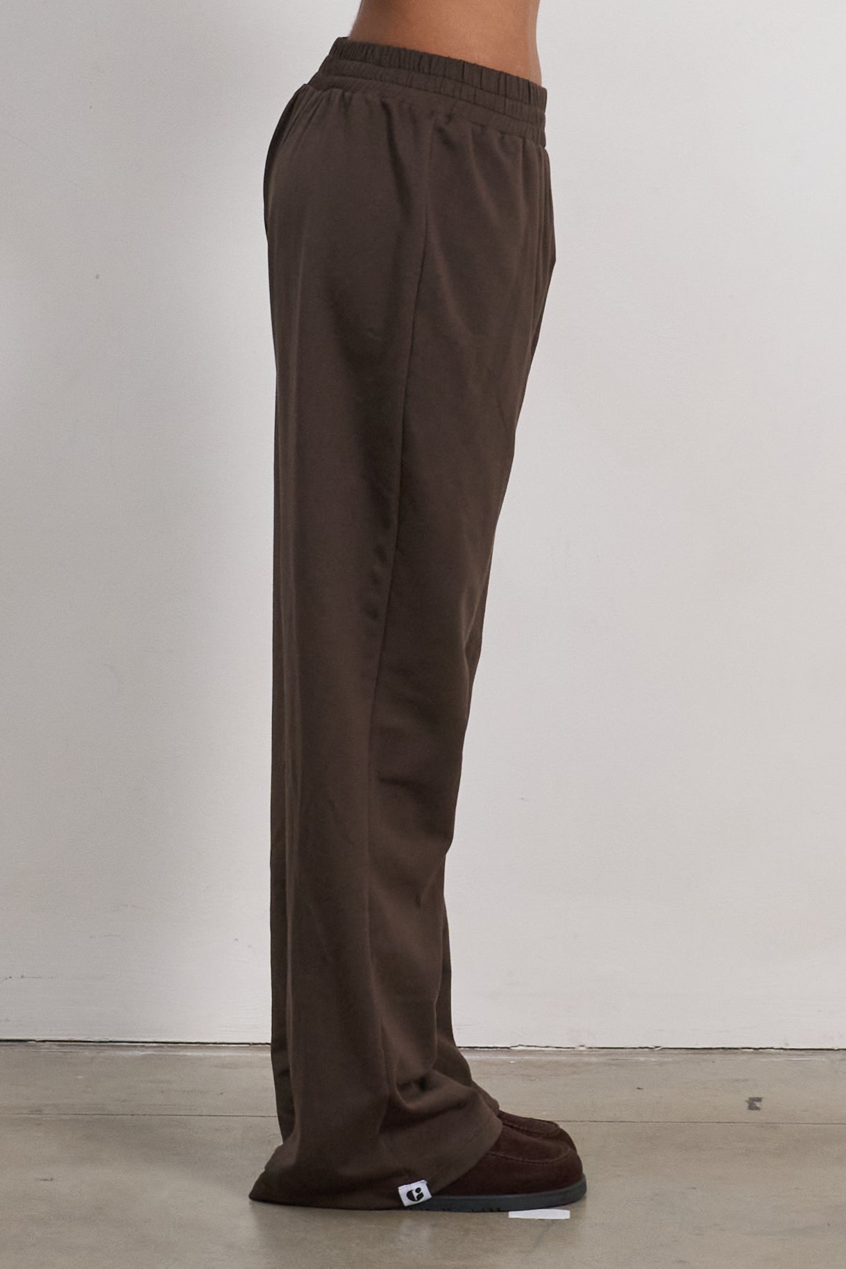 Relaxed Wide-Leg Pants